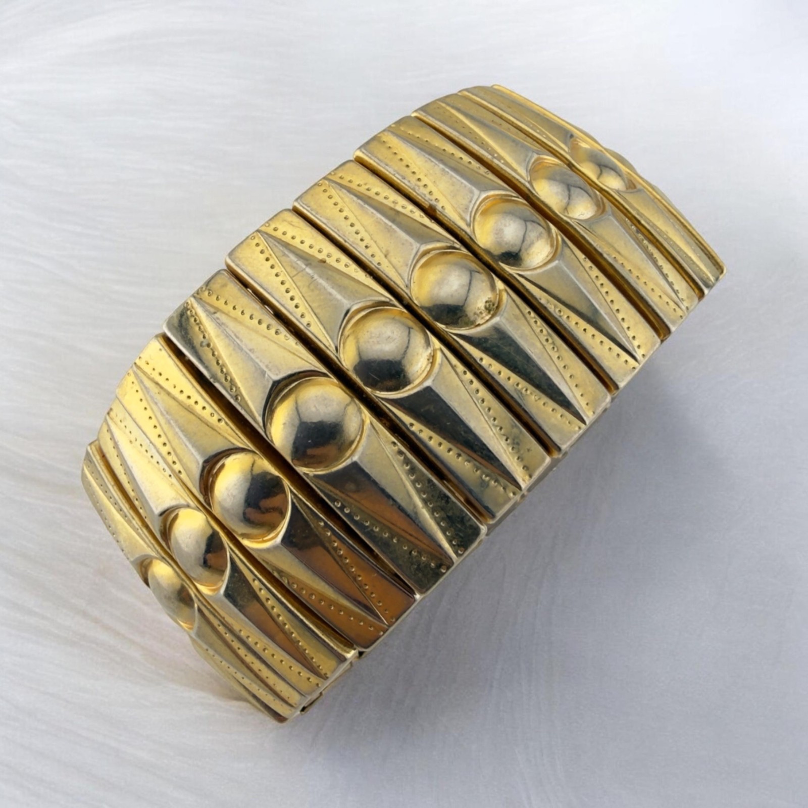 Vintage Expansion Bracelet Stretch Wide Gold Tone Geometric