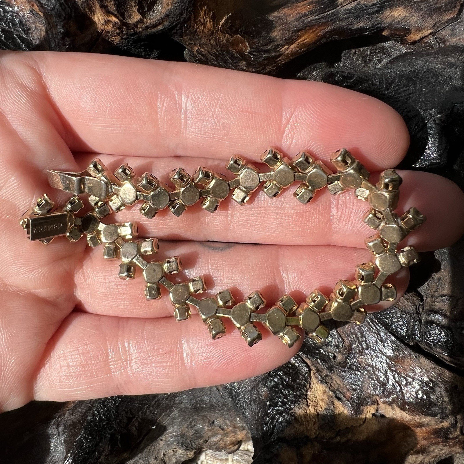 Vintage Kramer Signed Tennis Bracelet 6.5 Emerald Green Crystal Cluster