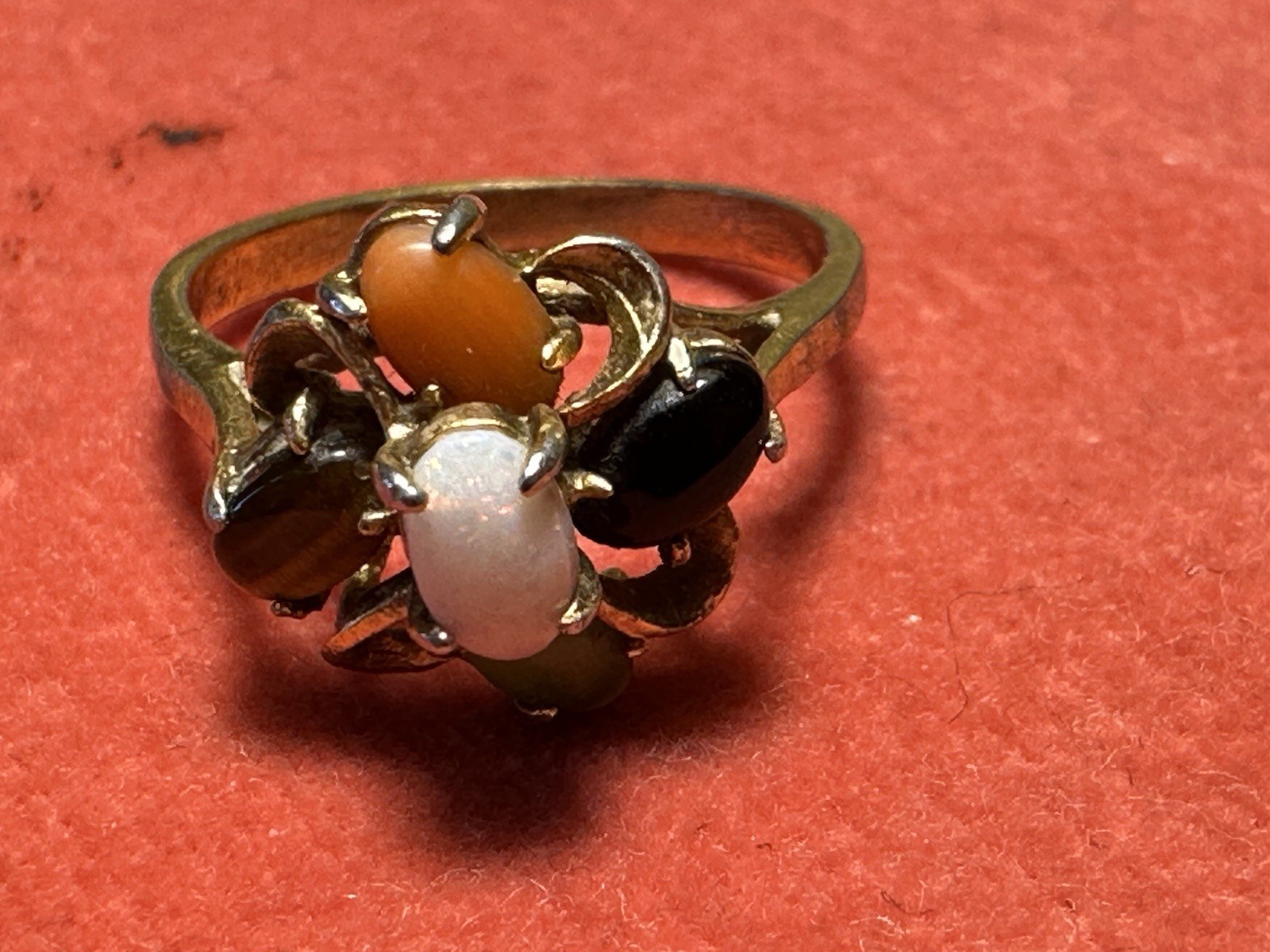 Vintage 5-Stone Multi Gem Cluster Ring | Opal Onyx Tiger’s Eye Jade Carnelian