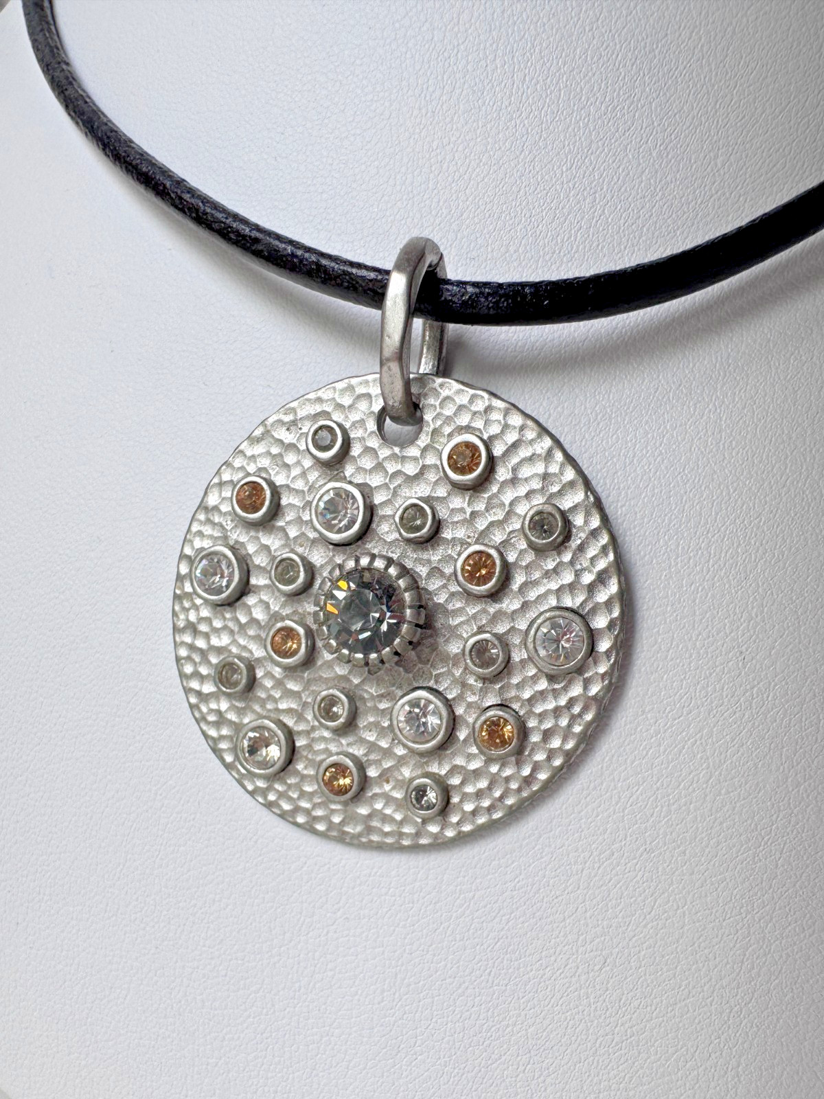 Pre-Owned BARBARA BOZ Round Rhinestone Pendant, 18″ Unmarked Leather Necklace