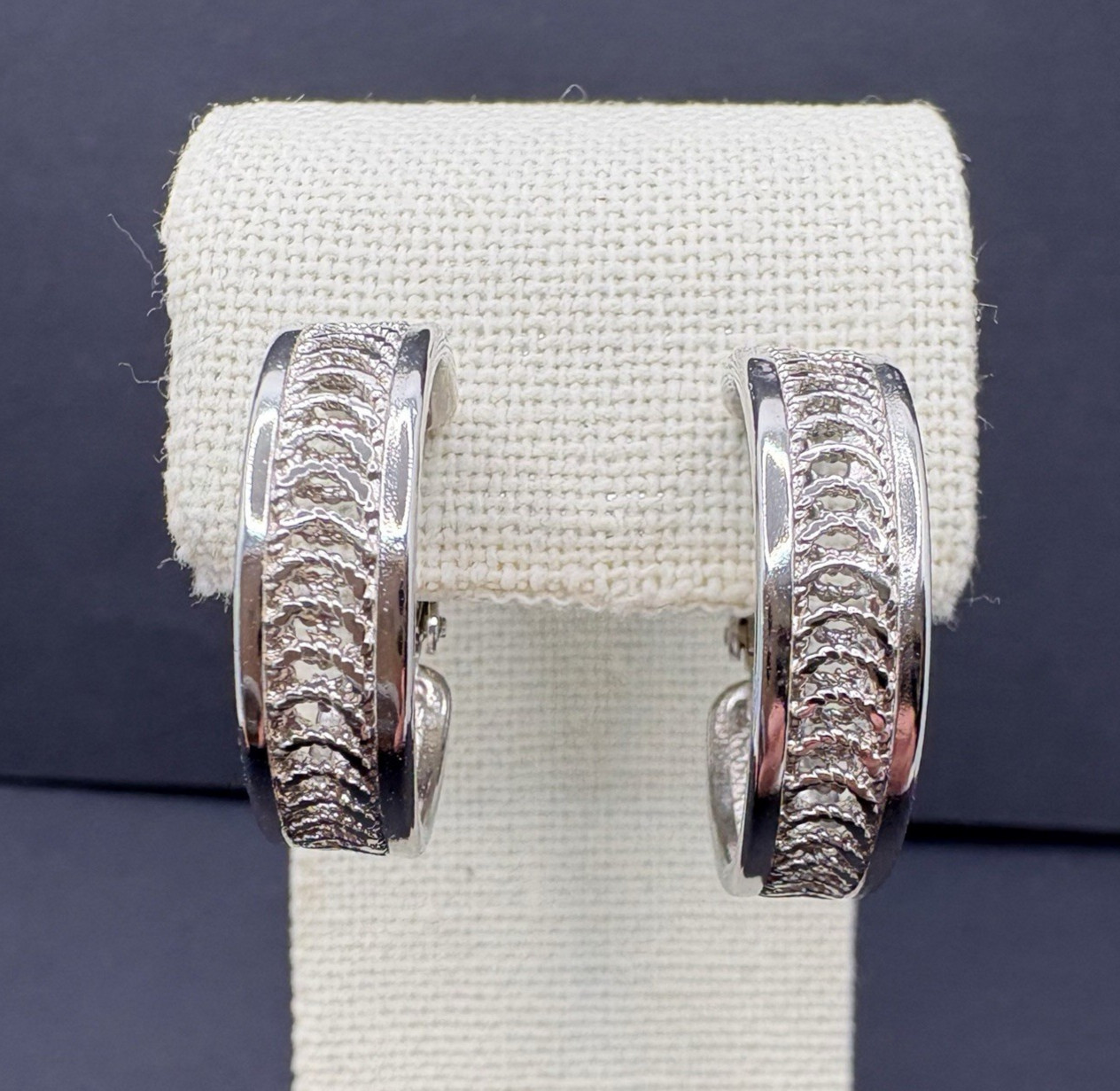 Vintage Napier Hoop Textured Filigree Adjustable Clip On Earrings Classic Glam