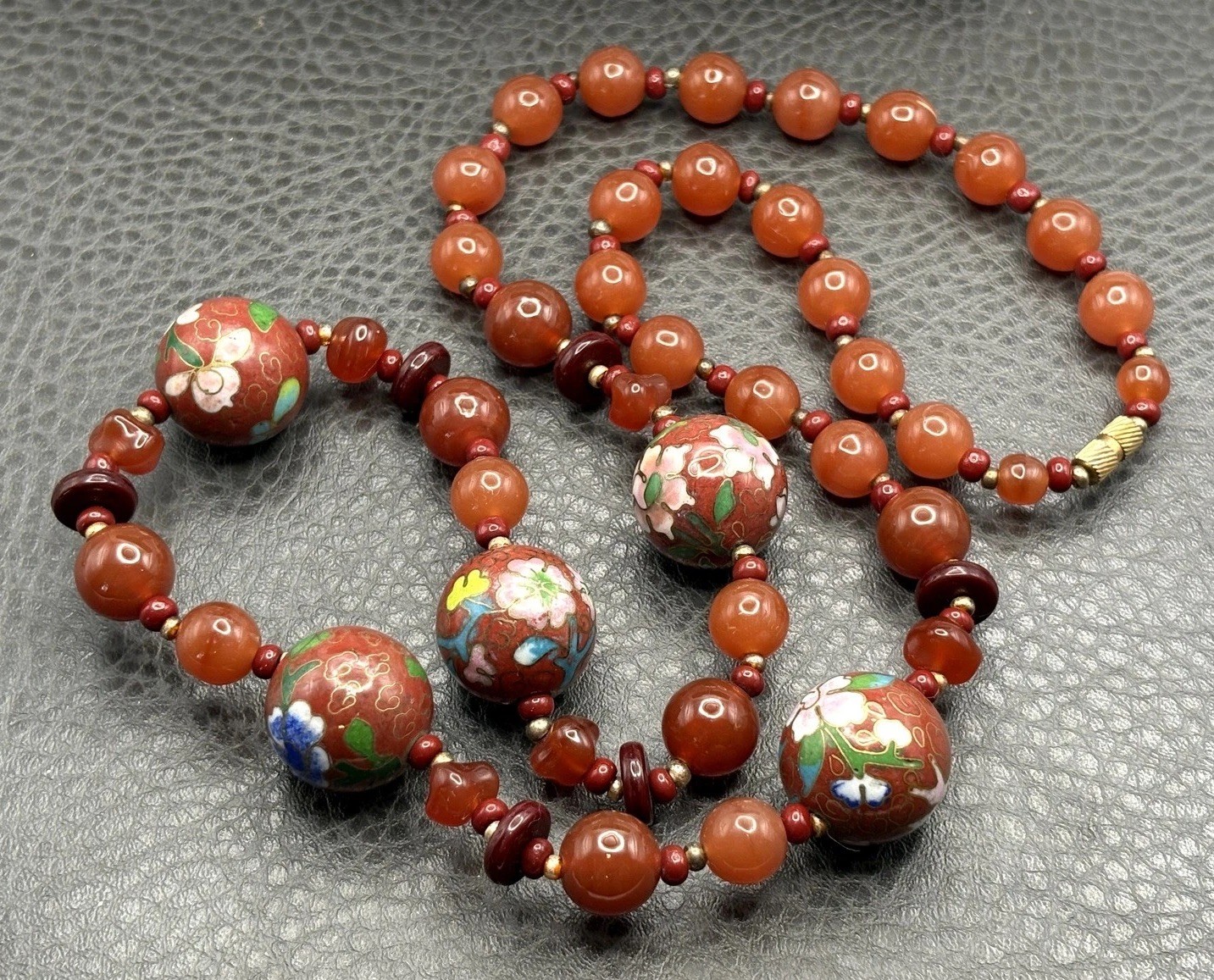 VTG Bird Butterfly Asian Cloisonne Carnelian Bead Hand Knotted Necklace 28”