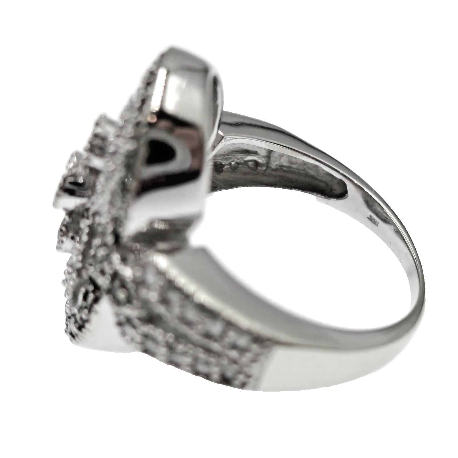 10k Solid White Gold Natural Champagne and White Diamond Cocktail Ring Size 7