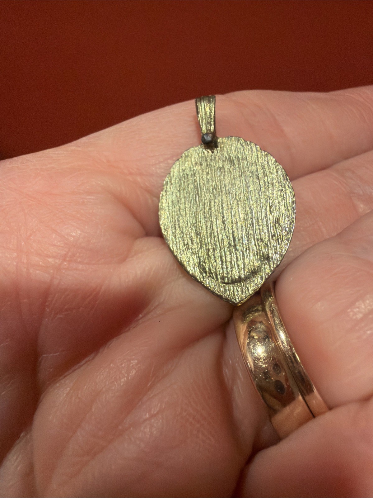 VINTAGE CAMEO LADY Gold Tone Orange & Cream Colored Carved Pendant For Necklace