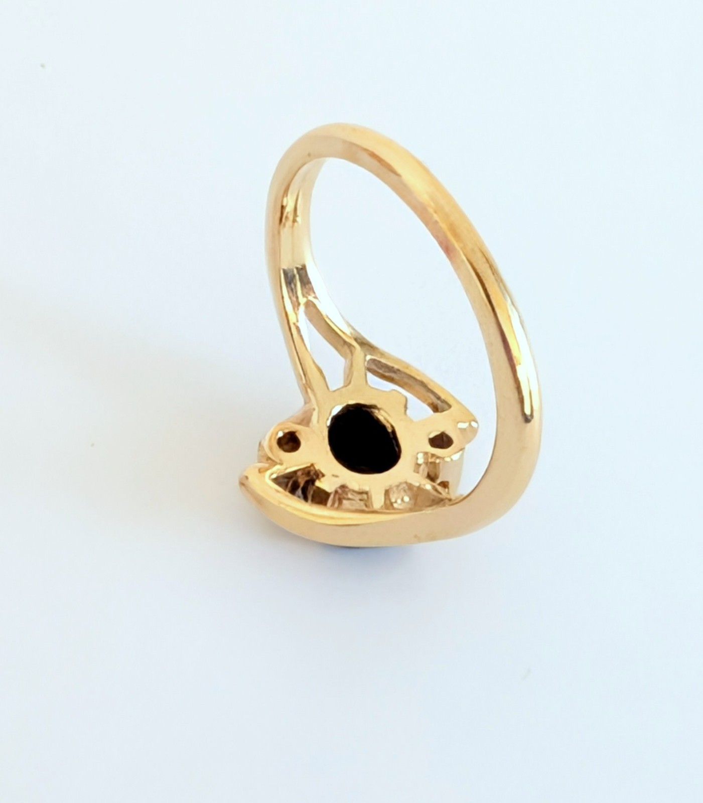 Vintage 14k Lind HGE Black Onyx Ring with Diamond Accents Size 7.25