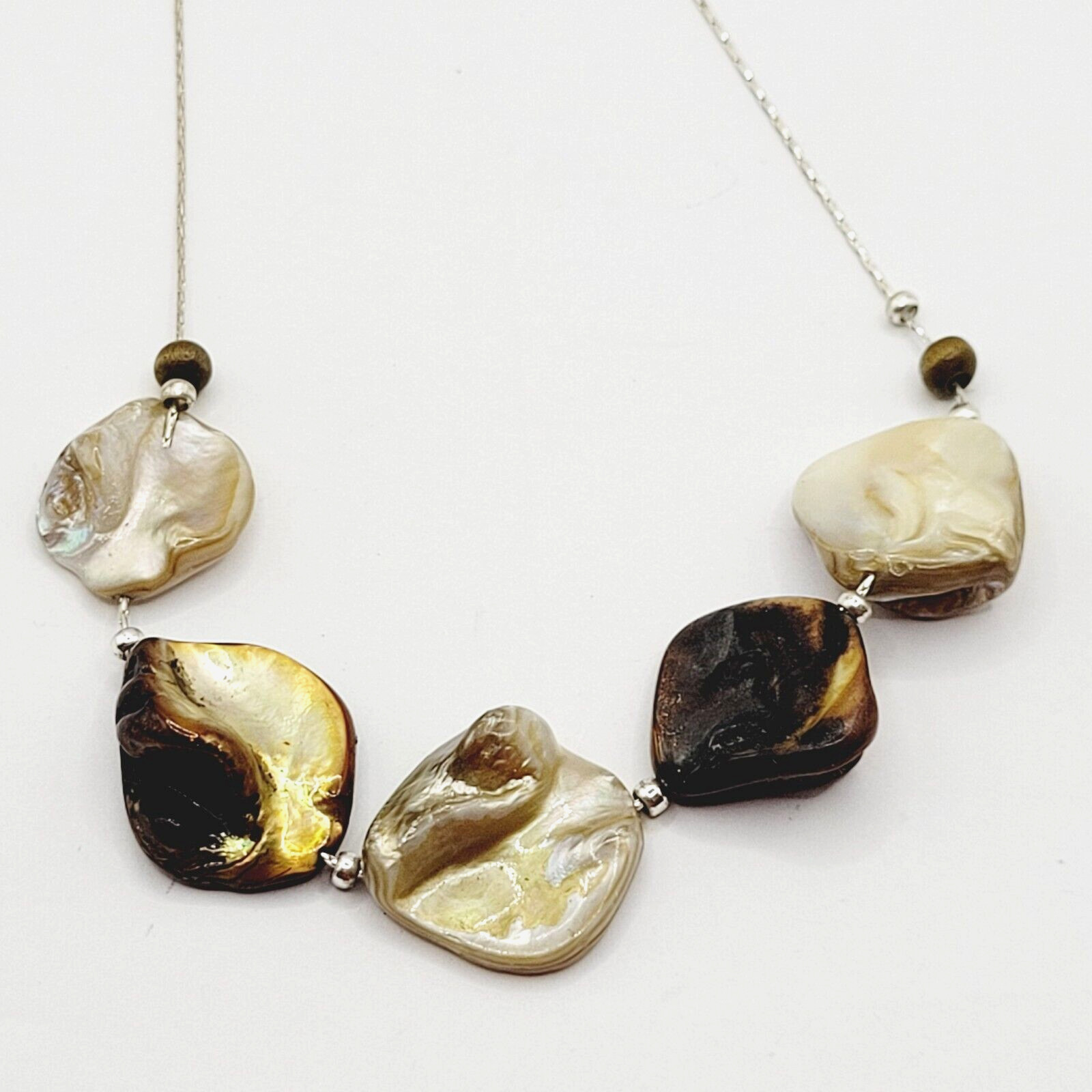 Chunky Mother of Pearl Shell Bead Neutral Color Silver Tone Chain Vtg Necklace
