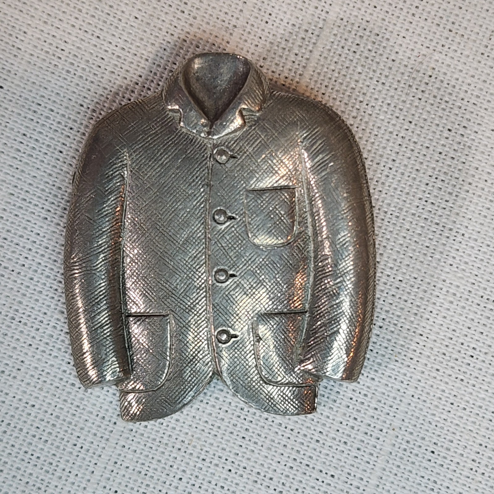 Jim Clift Vintage Pewter Sports Coat Lapel Pin, Nice!