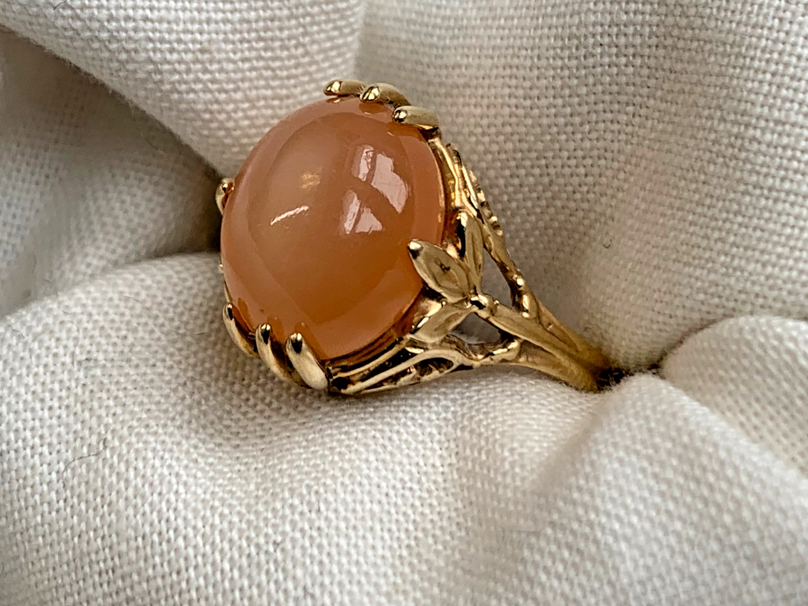 Vtg 10K Yellow Gold Ring 2.82g Fine Jewelry Size 7 Band Peach Color Stone *READ*