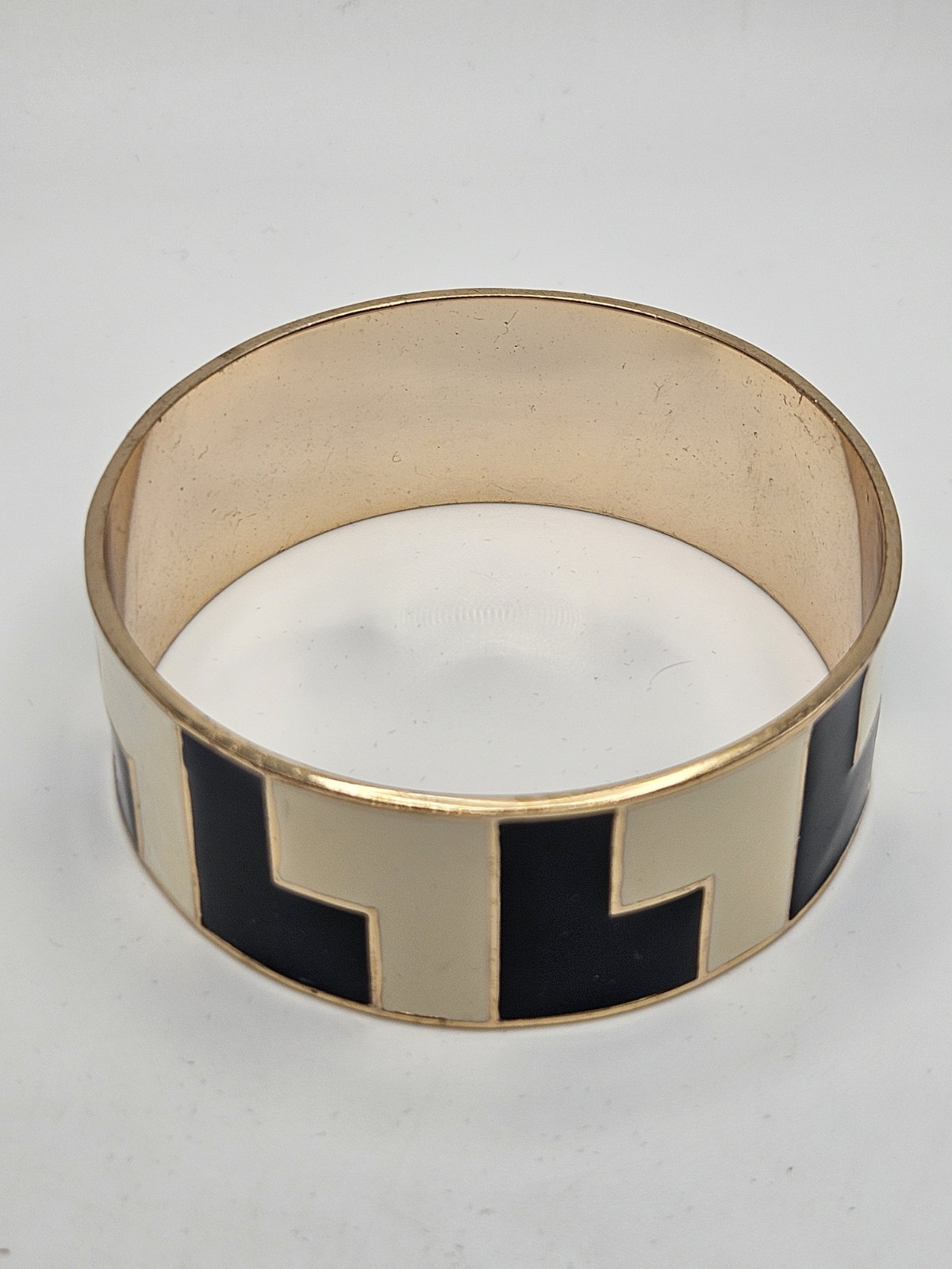 Vintage Gwen Stefani LAMB Black And White Enamel Gold Tone Bangle Bracelet