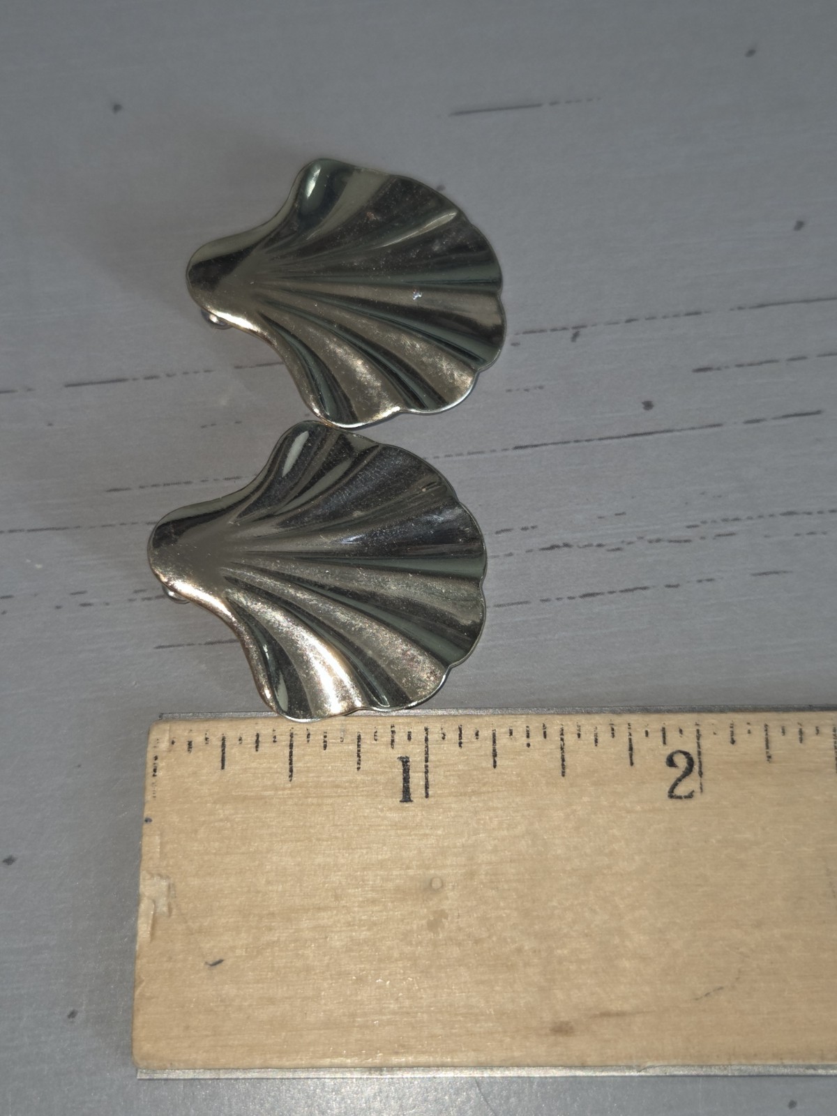 Lot Of 3 Vintage Metal Shell Shaped Post Earrings For Pierced Ears