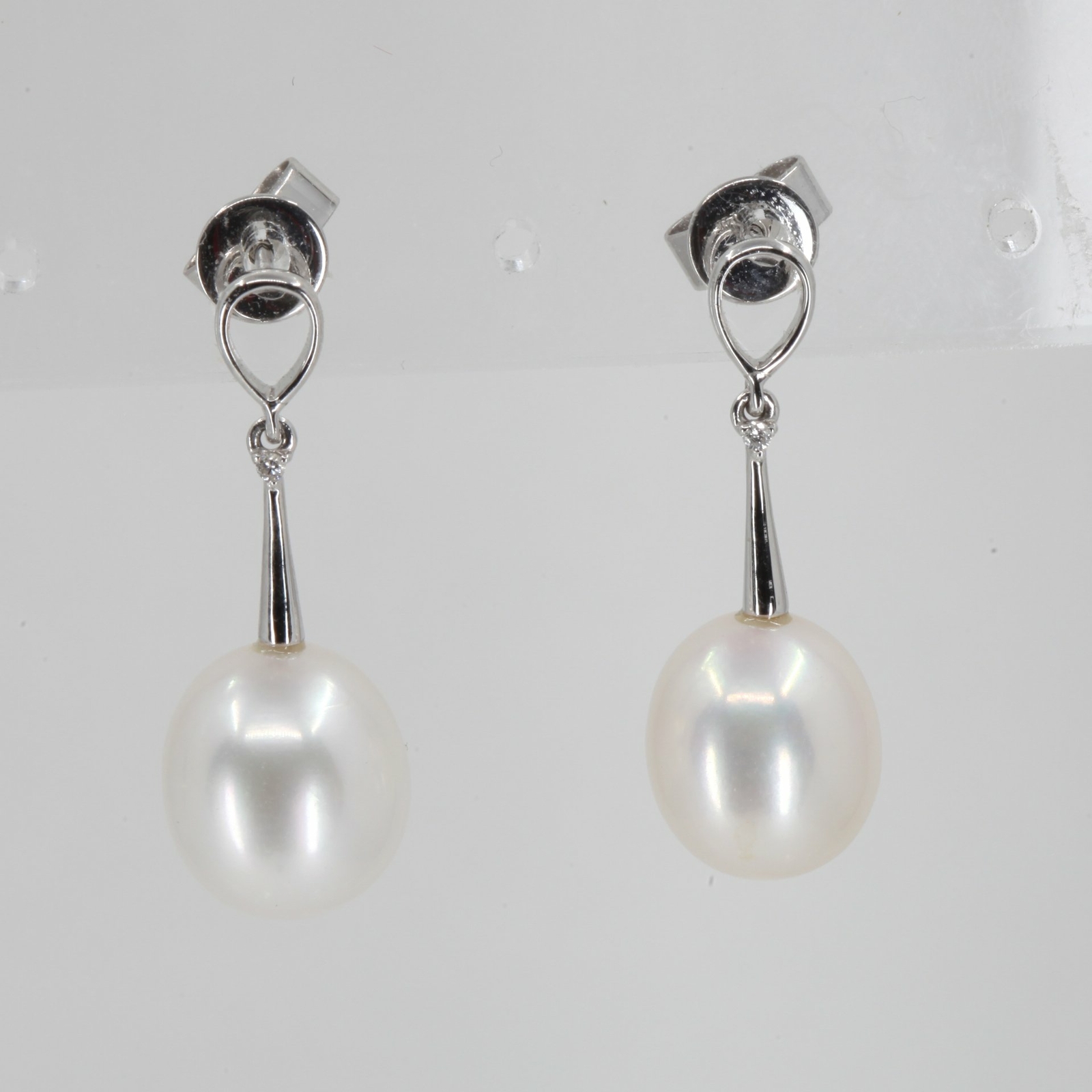 14K White Gold Diamond White Pearl Hanging Earrings D0.01 CT