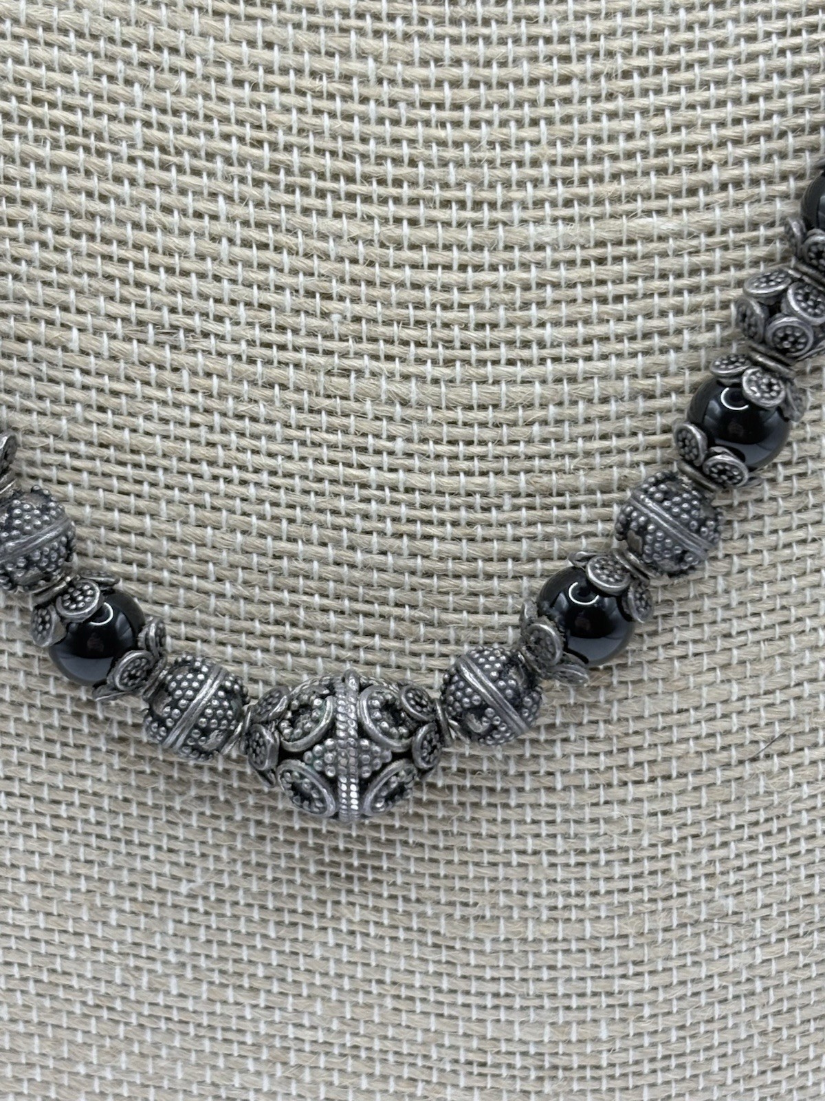 Vintage Bali Style Sterling Onyx Beaded Necklace Granulation 20” Hook Clasp