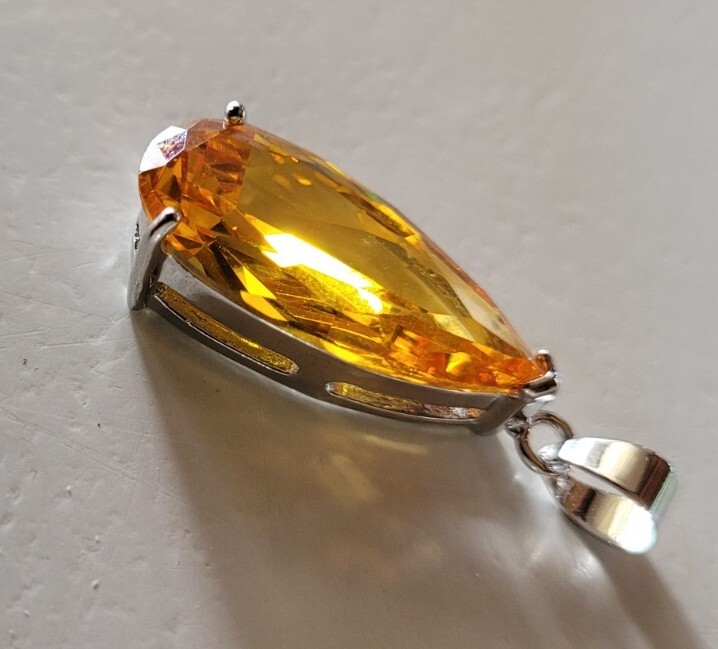 35mm Faceted Silver Lab Created Cubic Zirconia Citrine Colour Silvertone Pendant