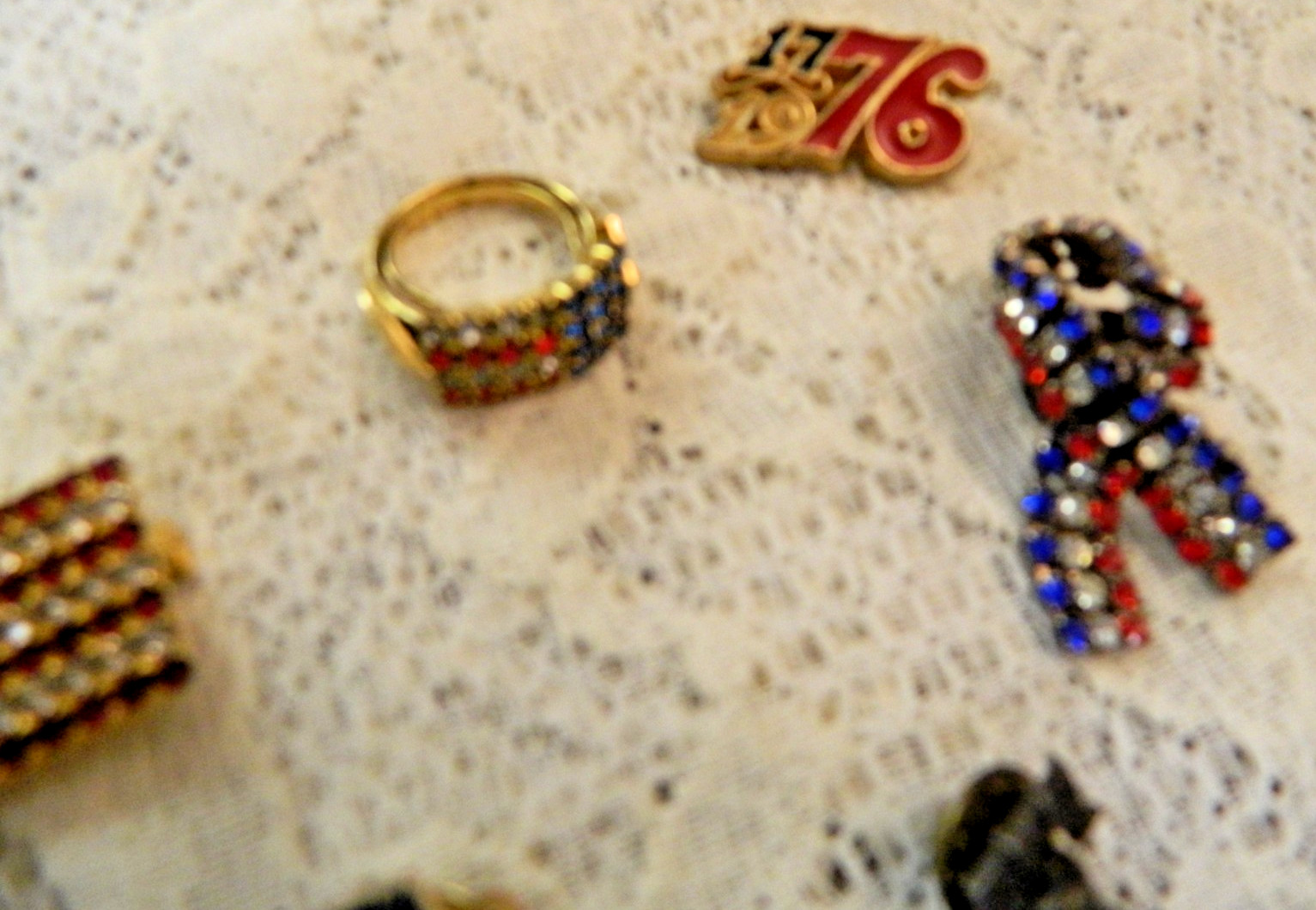 Patriotic America USA Rhinestone Lot – Brooch Pins Flag & Bow Ribbons & Liberty