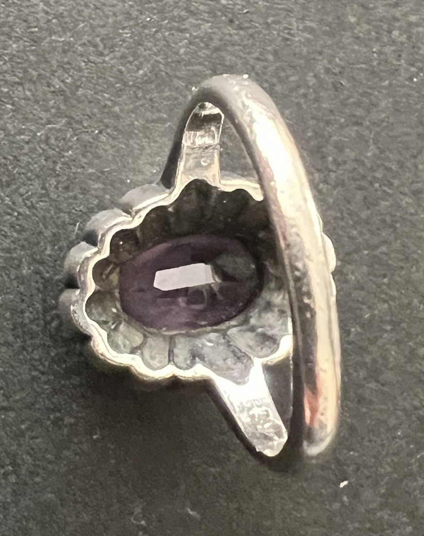 Vintage 925 Sterling Silver Marcasite & Amethyst Ring Stamped England SZ 6.75
