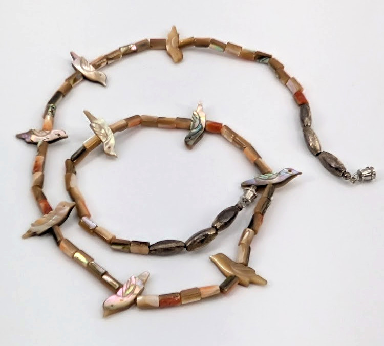 Vintage Birds Fetish Necklace Carved Mother of Pearl Earth Tones Southwestern