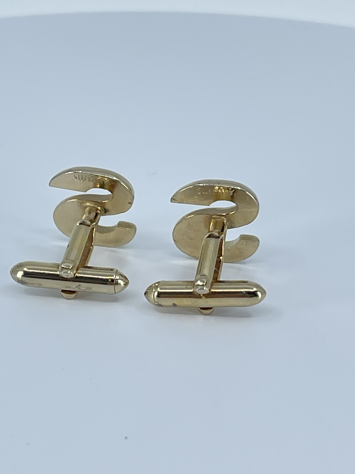 Vintage Swank cufflinks and tie clip monogram beveled S gold tone bullet backs