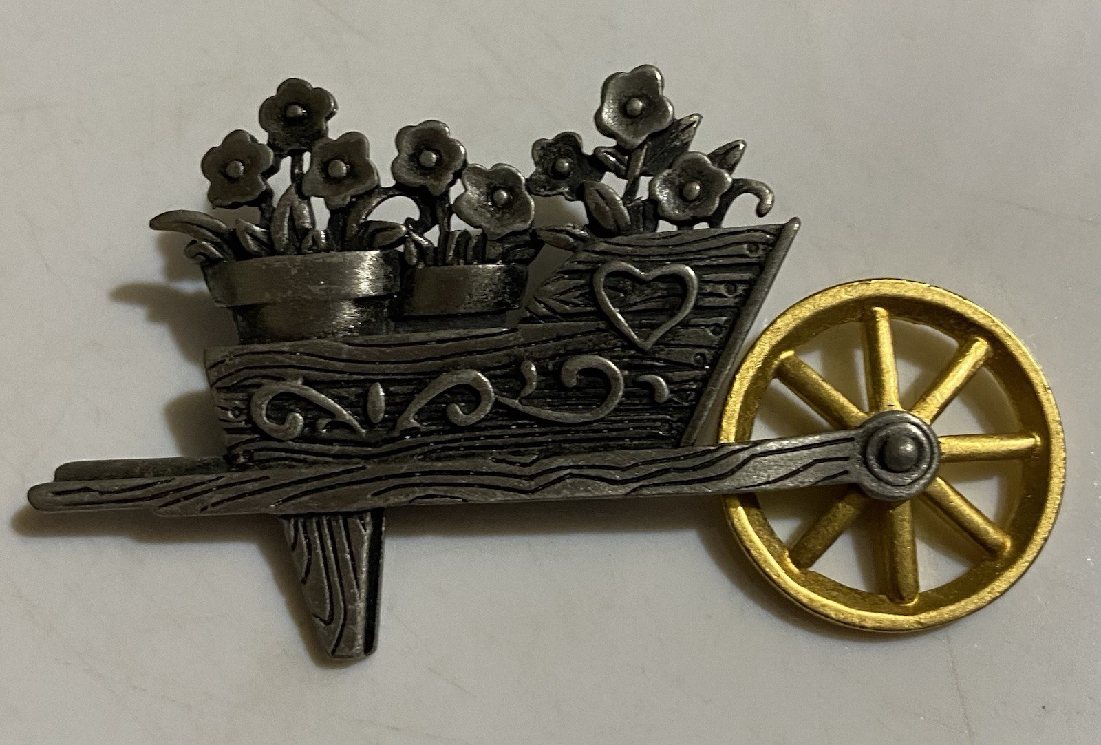 Vintage JJ Janette Jewelry Pewter Wheelbarrow With Gold Wheel Pin 1.25×2.25”