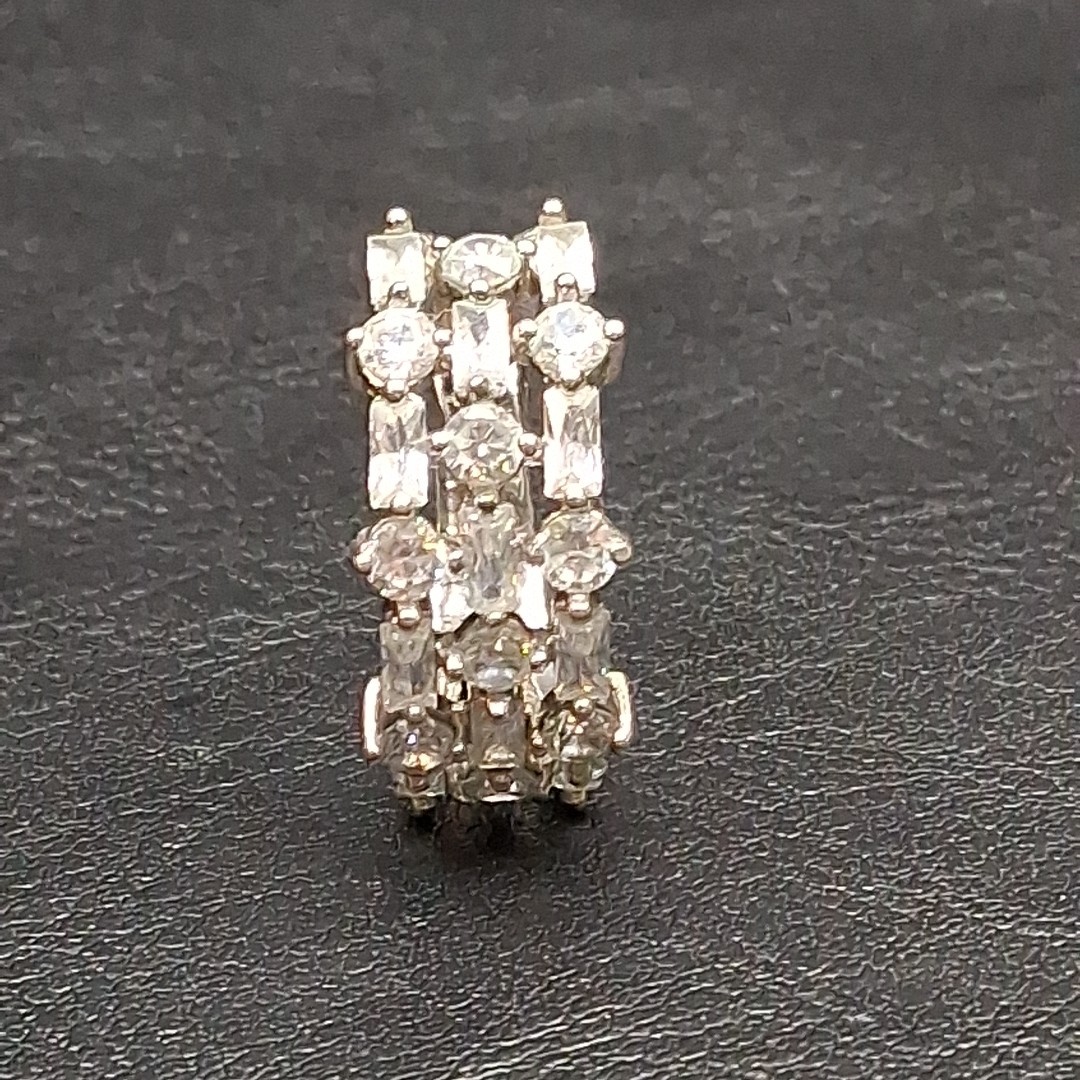 Vintage DBJ Cubic Zirconia Ring Silver Tone. 17.565