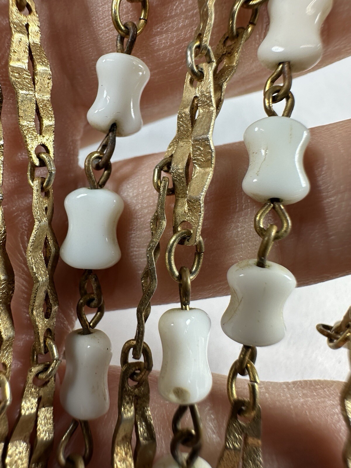 Vintage Necklace Chain White Glass Bead Teeth Station Bar Link 54 Inches