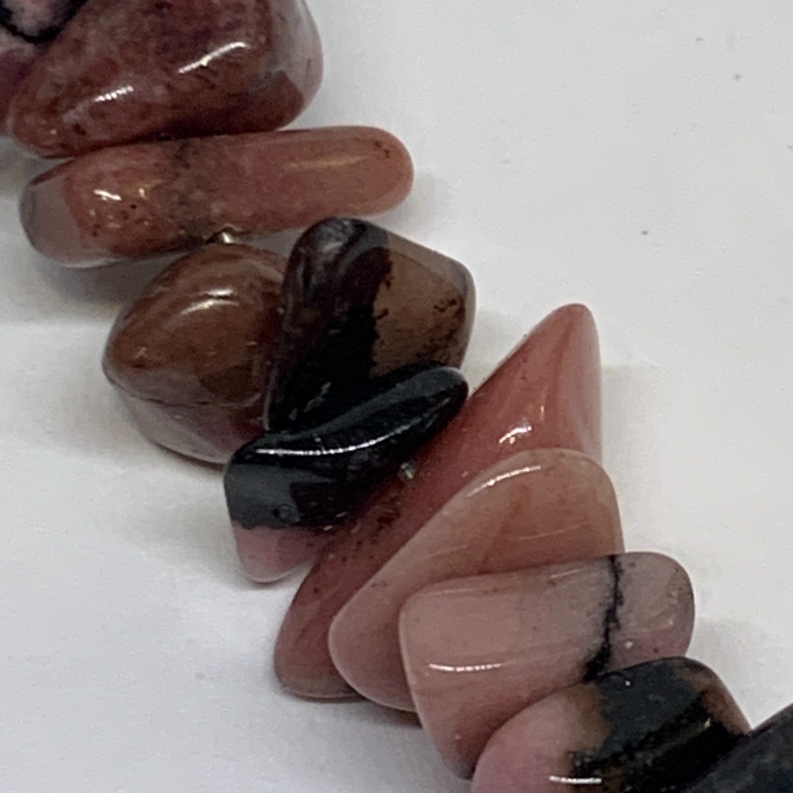 Vintage Pink Chip Raspberry Rhodonite Stone Necklace 15” Single Strand Estate