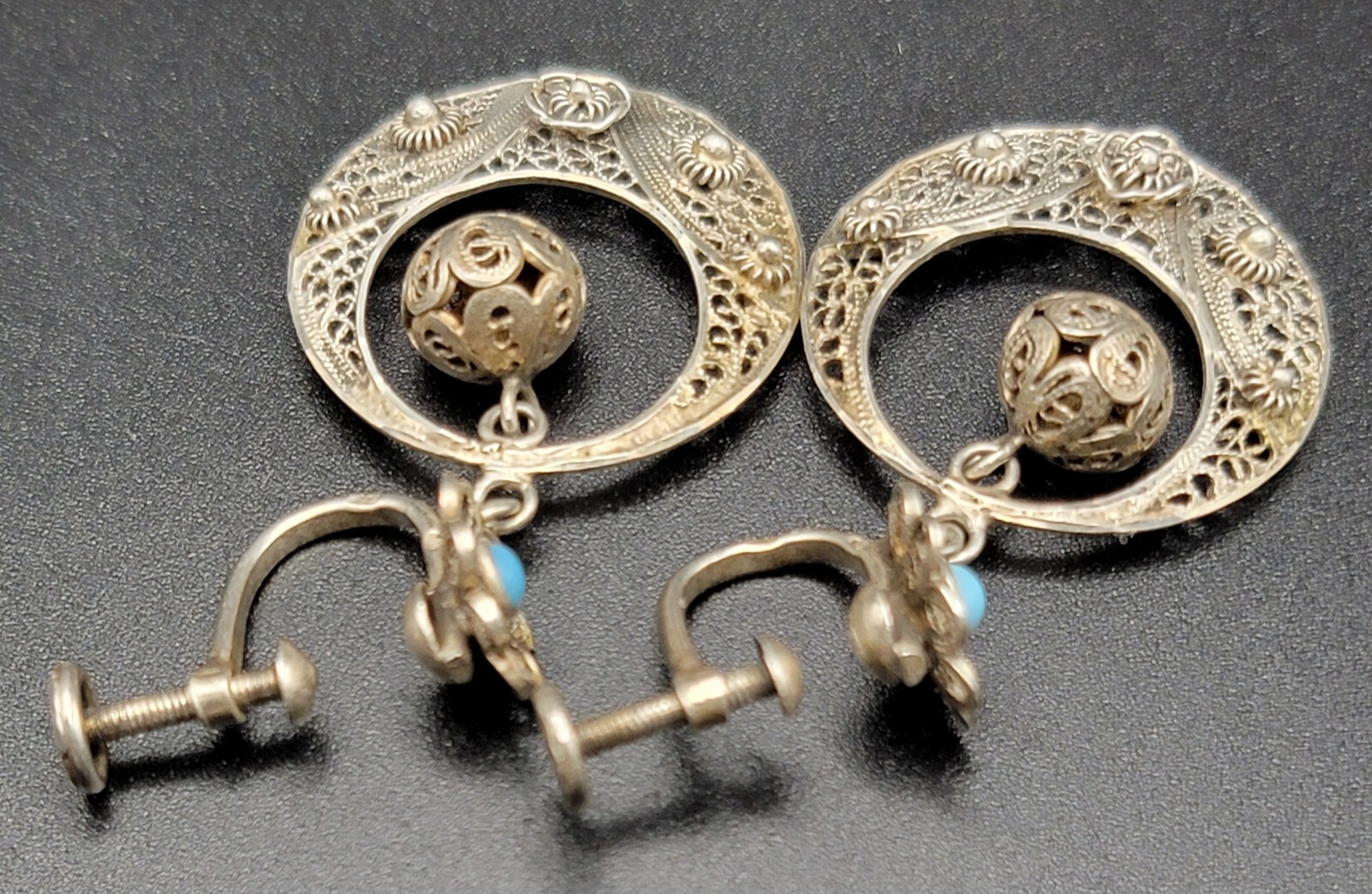 833 Silver Filigree Drop Earrings Turquoise Accent Dangle Vintage Ethnic