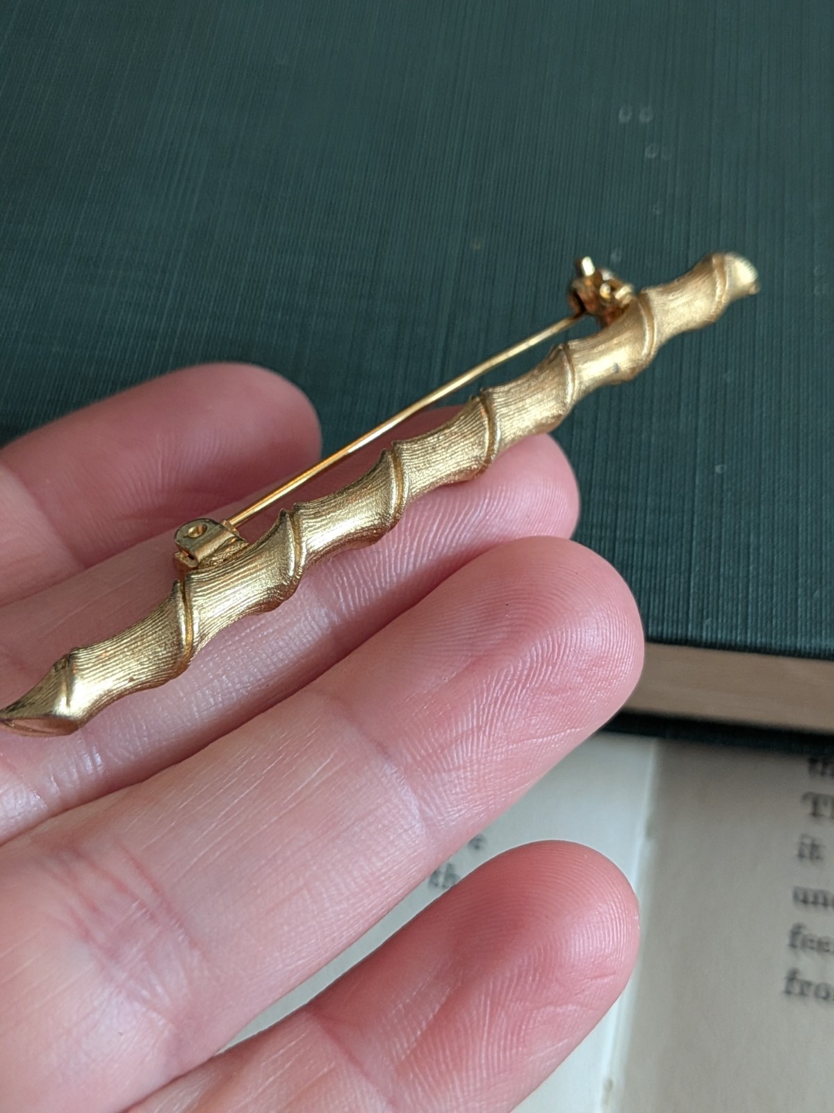 Vtg Organic Bamboo Bar Pin Gold Tone Branch Shaped Mid Cen Brooch Nature Inspire