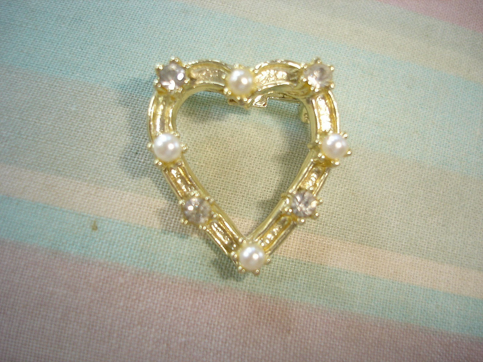 Vintage LOT of 6 HEART & ANGEL Pin Brooches-4 Heart, 2 Angels-Pearls Rhinestones