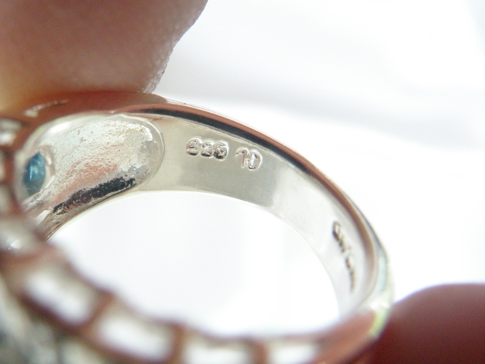 Vintage Sterling Silver 925 Channel Set Natural Heated Blue Topaz Ring Size 6
