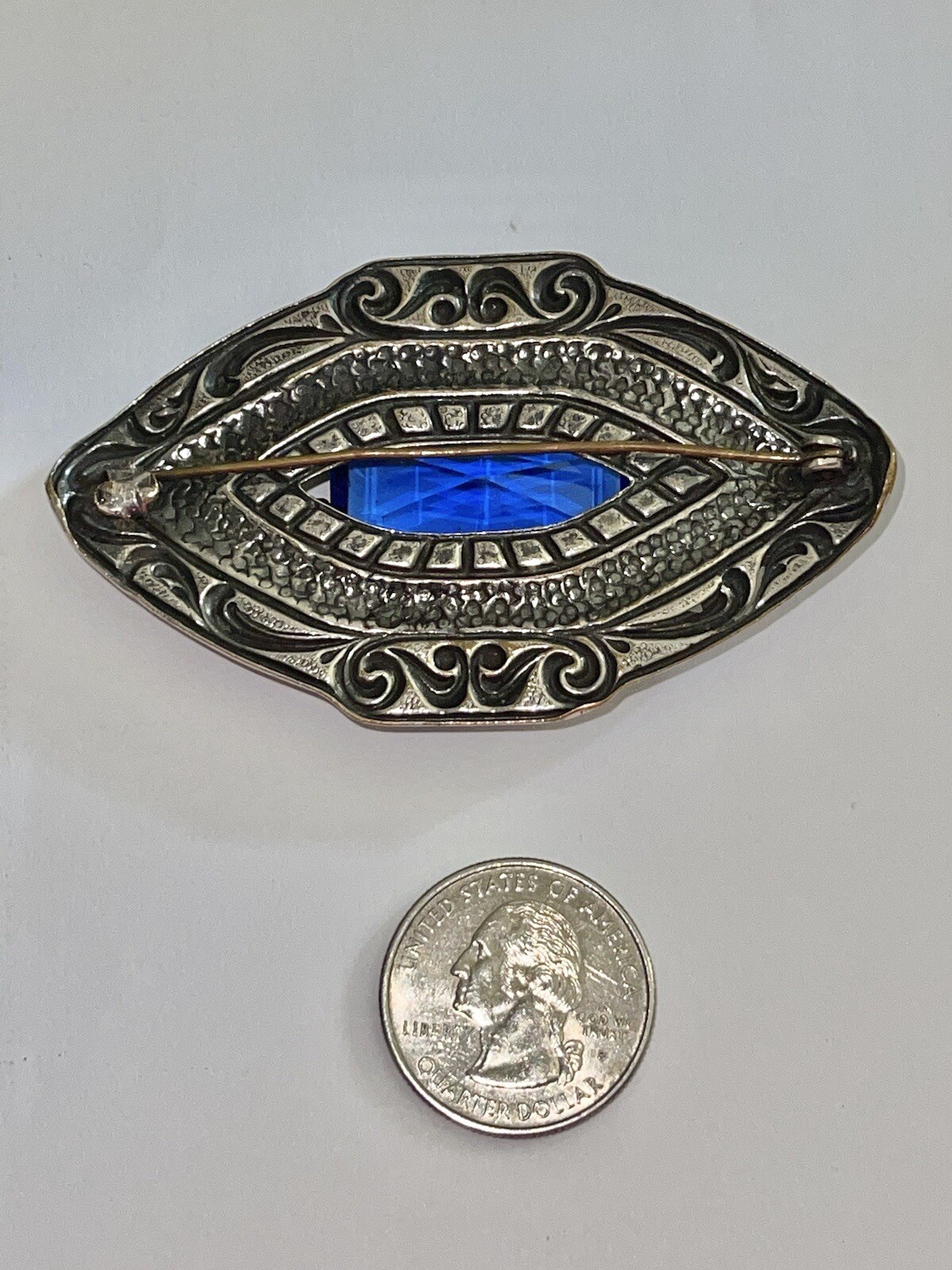 Art Nouveau Deco Lozenge Shape Blue Czech Glass Silvertone Filigree Brooch