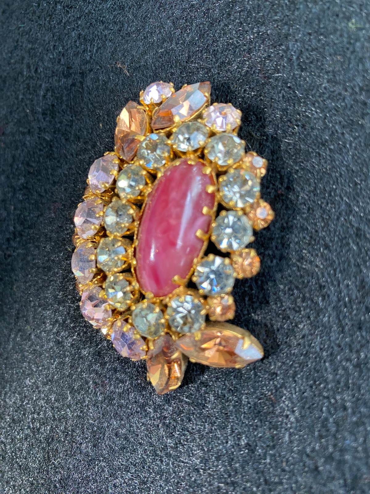 Vintage Pink/Fushia Rhinestone/Pink Art Glass Cabochon Brooch/Pin