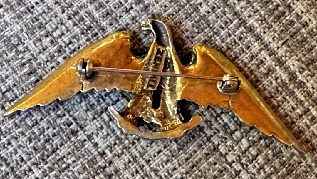 VTG Zentall Spread Wings Eagle Pin Brooch Burnished Brass Look Patriotic Jewelry