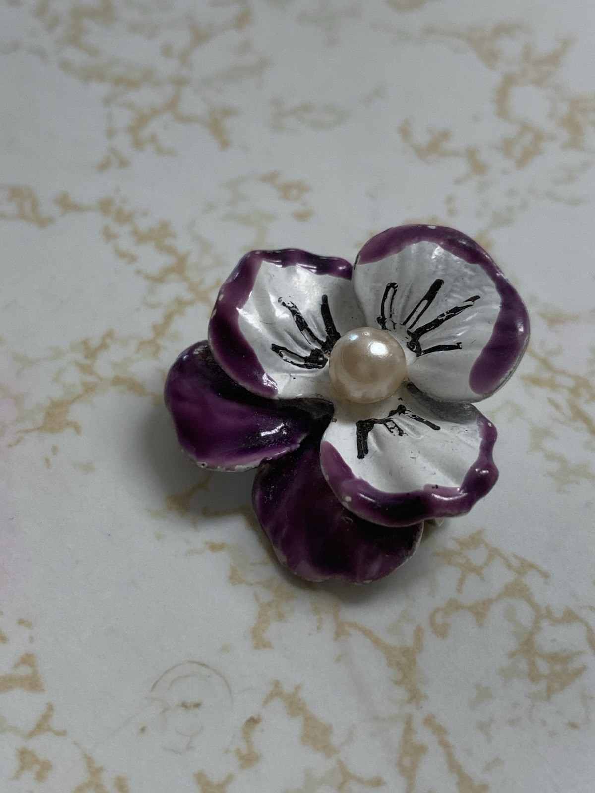VINTAGE STERLING SILVER BEAU ENAMELED PANSY 925 PIN