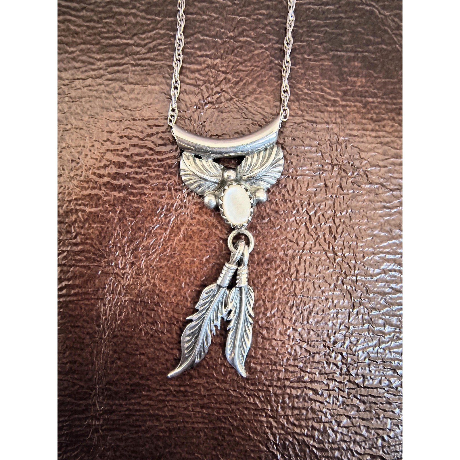 Vintage Sterling Silver Mother of Pearl Feather Pendant Necklace 925 Chain