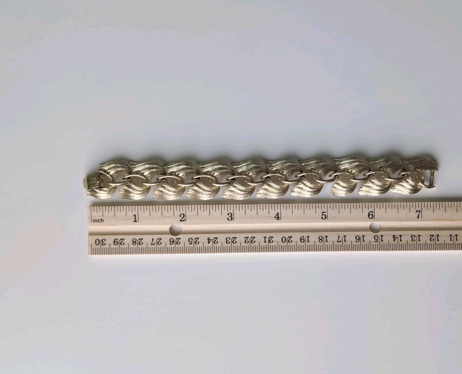 VTG MCM Lisner Gold-tone Bracelet Link Leaf Nature Botanical Retro Fashion 6.5″
