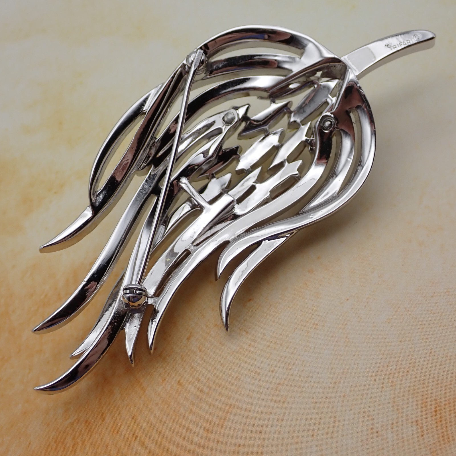 Trifari Alfred Philippe Floral Flame Pat 142660 Lemon Clear Silver Tone Brooch