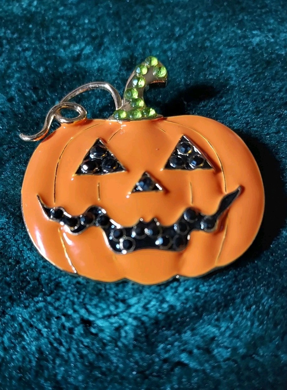 SUGARFIX by BaubleBar Jack-o-lantern Pumpkin Halloween Jeweled Enameled Brooch