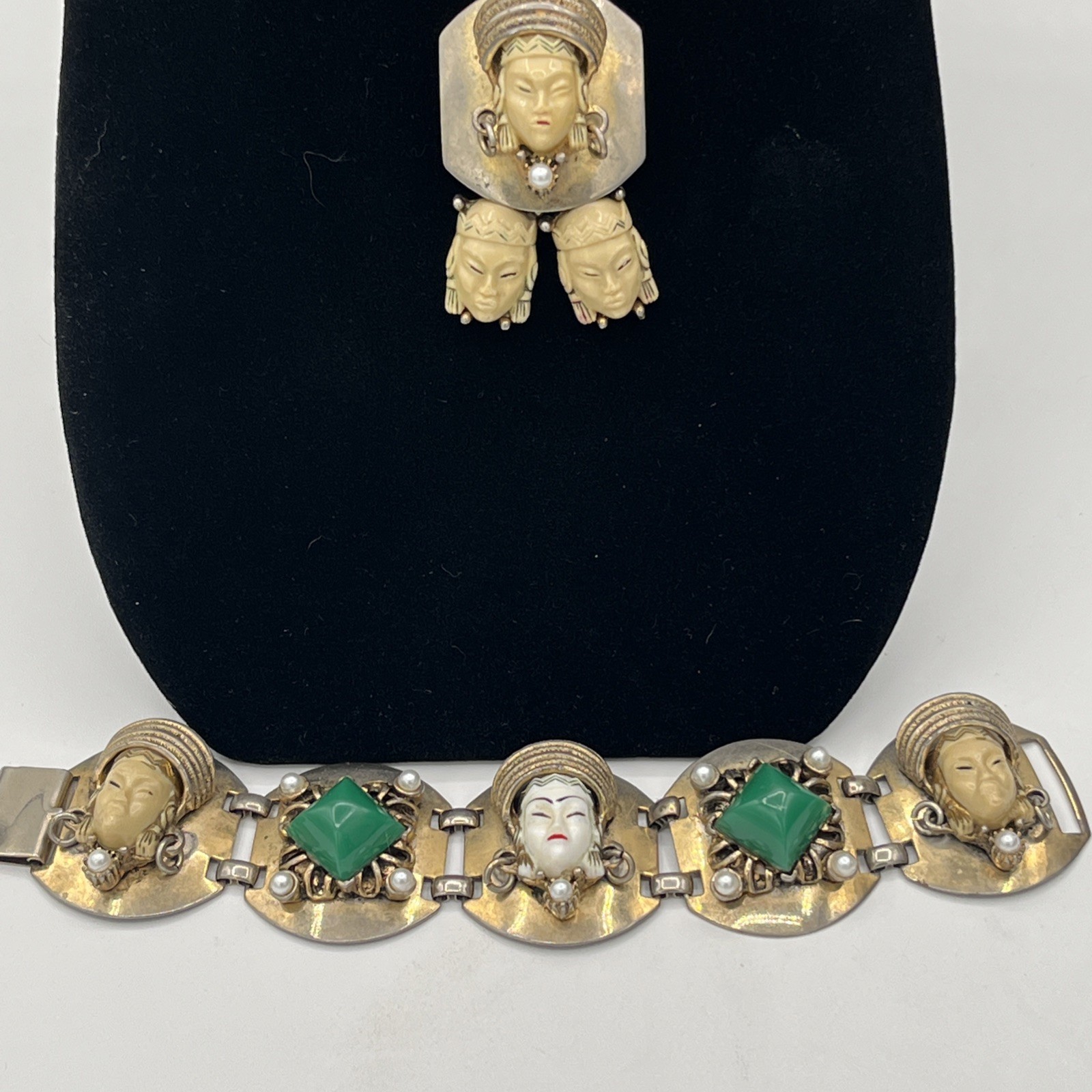 Vintage Sculpted Face Pendant Necklace & Green Stone Bracelet Set