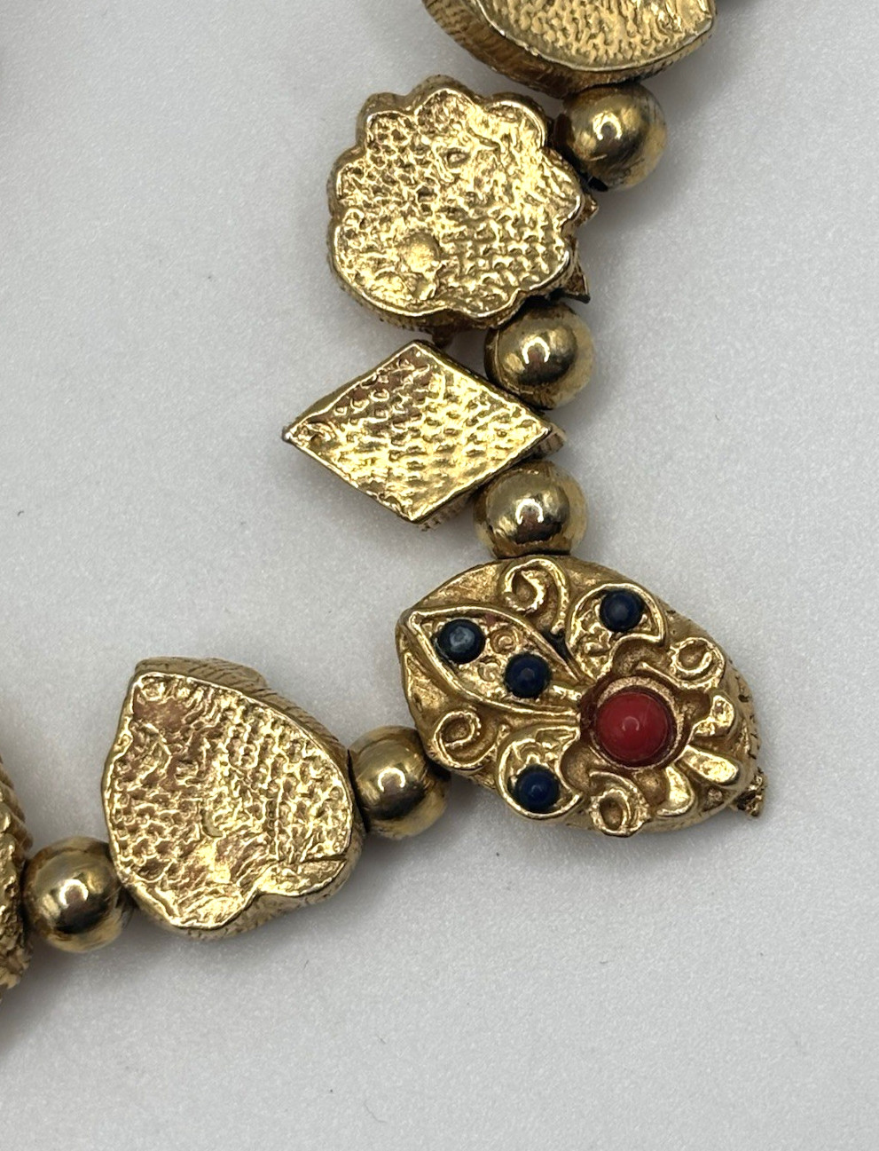 RARE Vintage Unsigned Goldette Victorian Revival Sliding Charm Necklace 16″