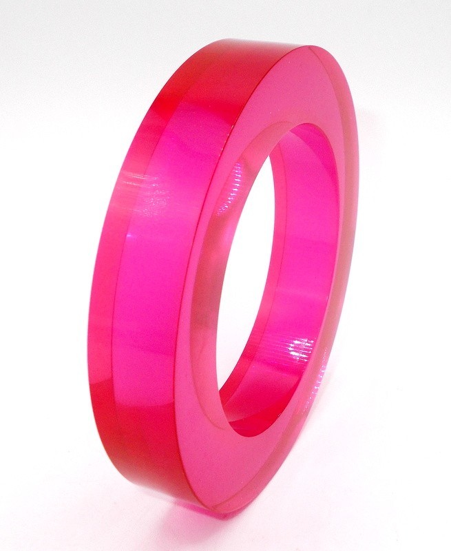 Vintage Clear Hot Pink Lucite Chunky Bangle Bracelet 1990s Designer 5/8″ Wide