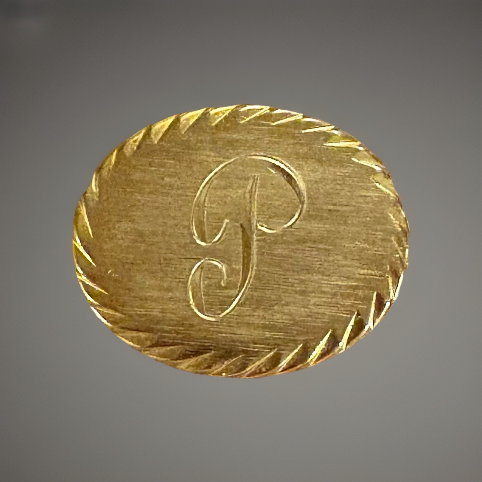 Vintage Monogram Letter “P” Gold Tone Textured Edge Brooch Pin