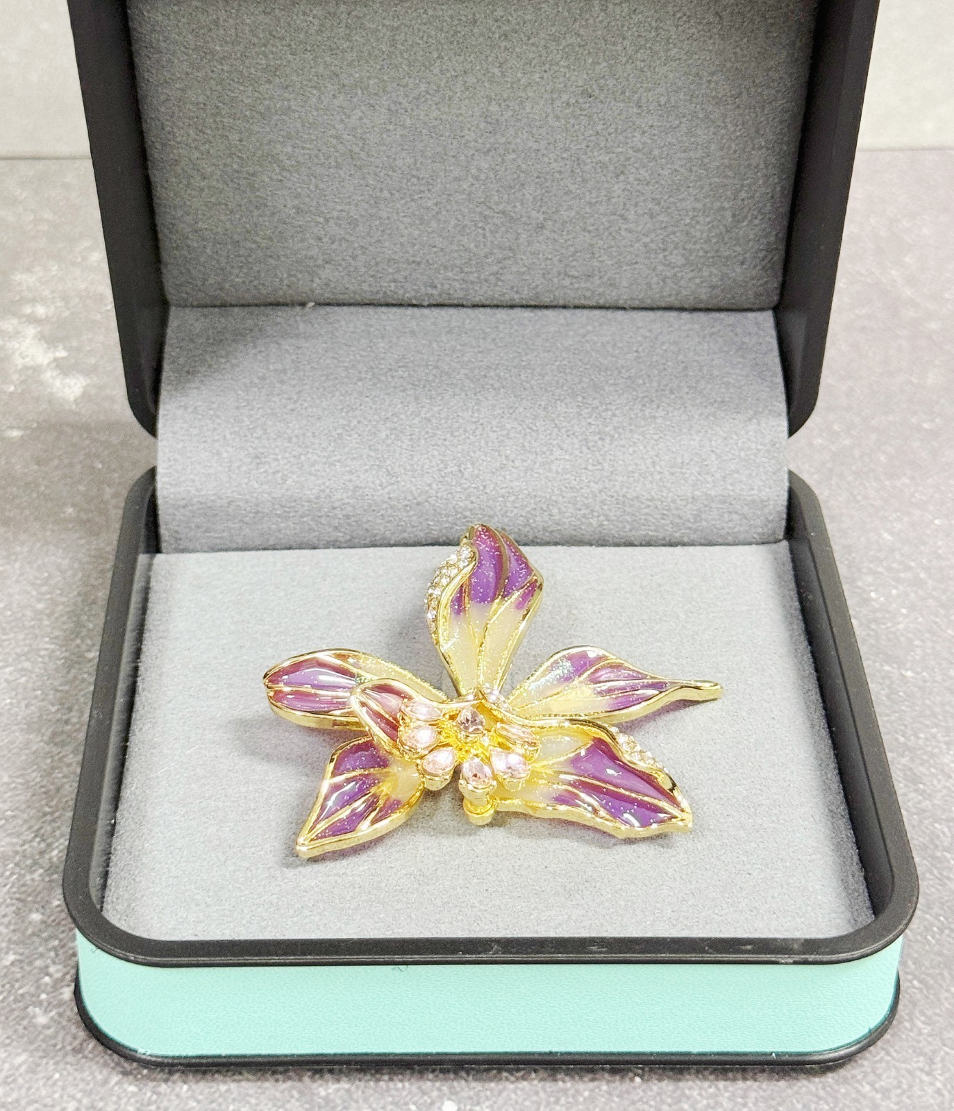 Orchid flower brooch, Statement brooch, pink crystal brooch, Hat brooch pin