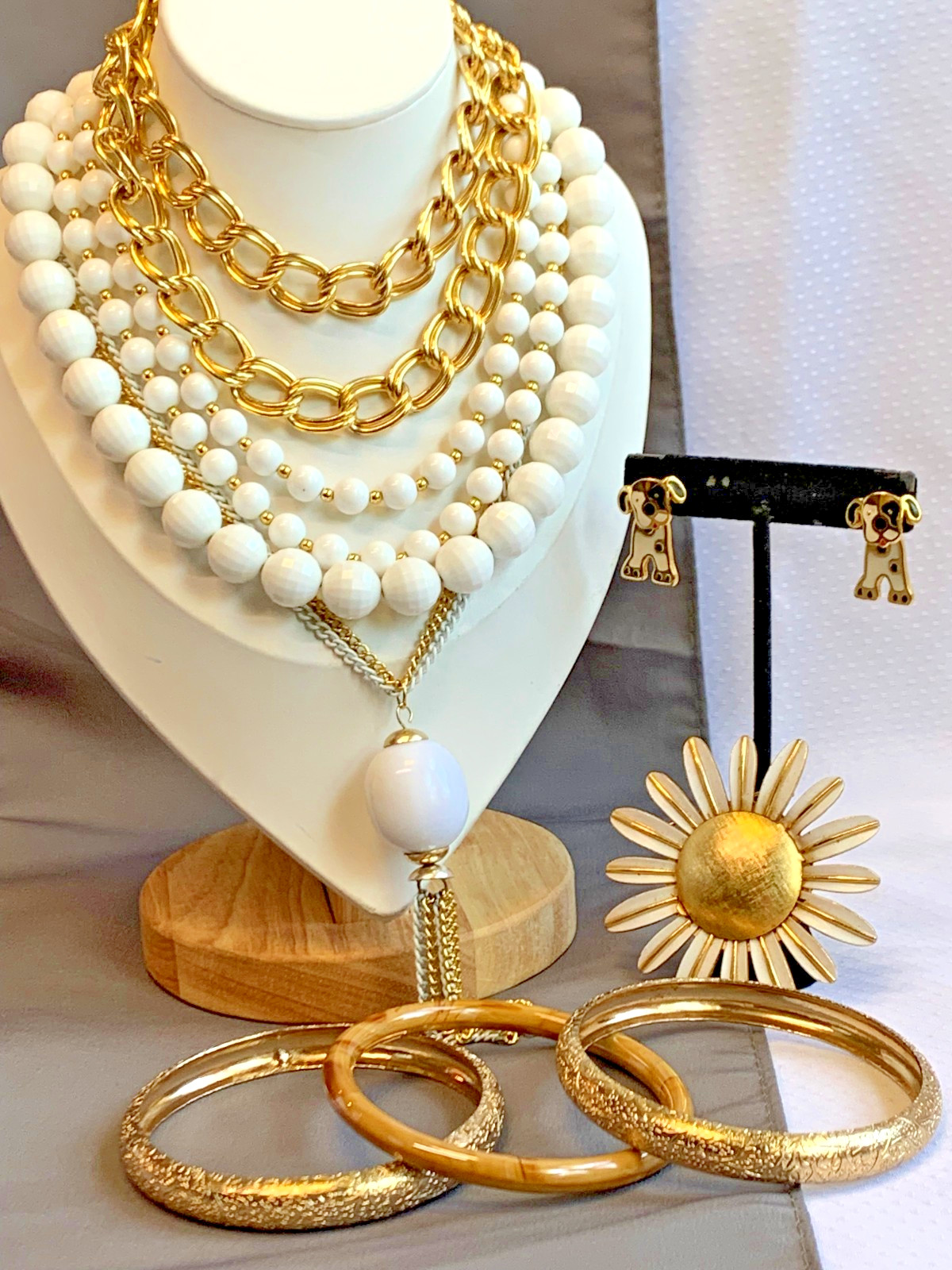 Vtg Costume Jewelry Lot Monet Avon Faux Pearl Enamel Necklace Bracelets Earrings