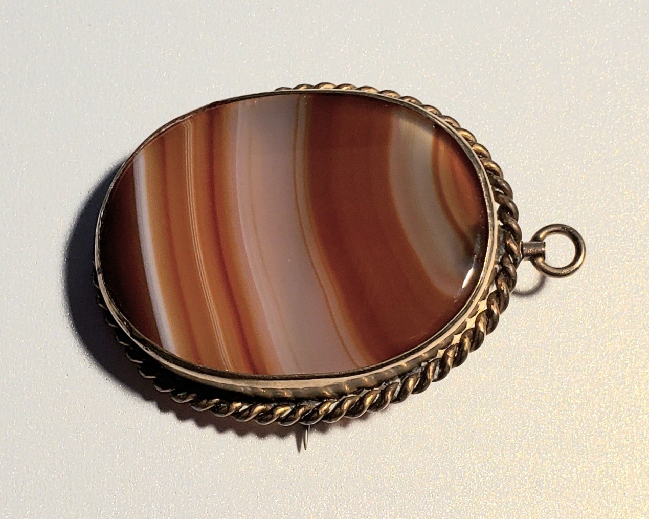 Antique Victorian Pendant / Brooch Banded Agate Twisted Rope Design Gold Filled