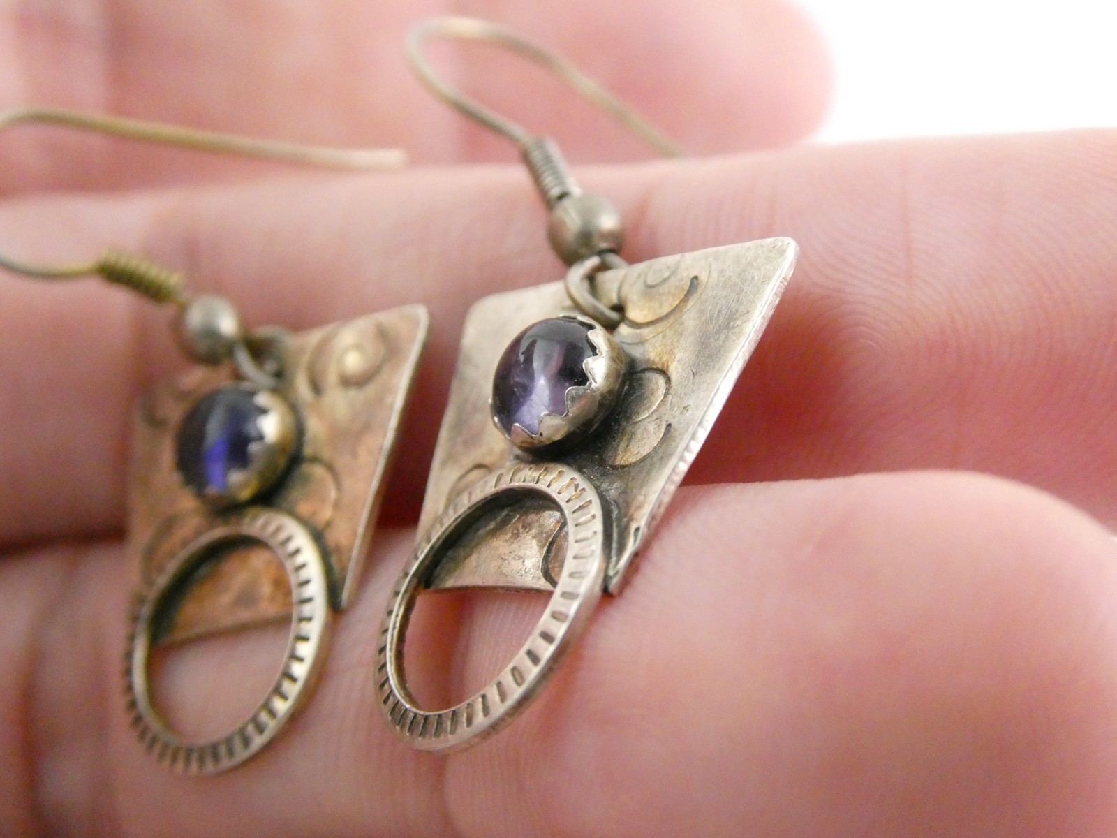 Vintage Sterling Silver Artisan Mixed Metals Iolite Hook Earrings 4.3g 1.25 Inch