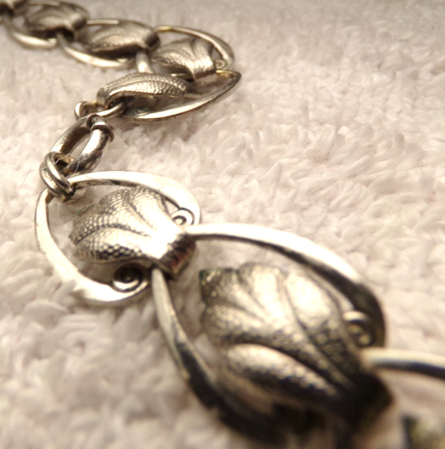 ANTIQUE 1900s VICTORIAN STERLING SILVER STIPPLED EUROPEAN CHOKER NECKLACE 16″