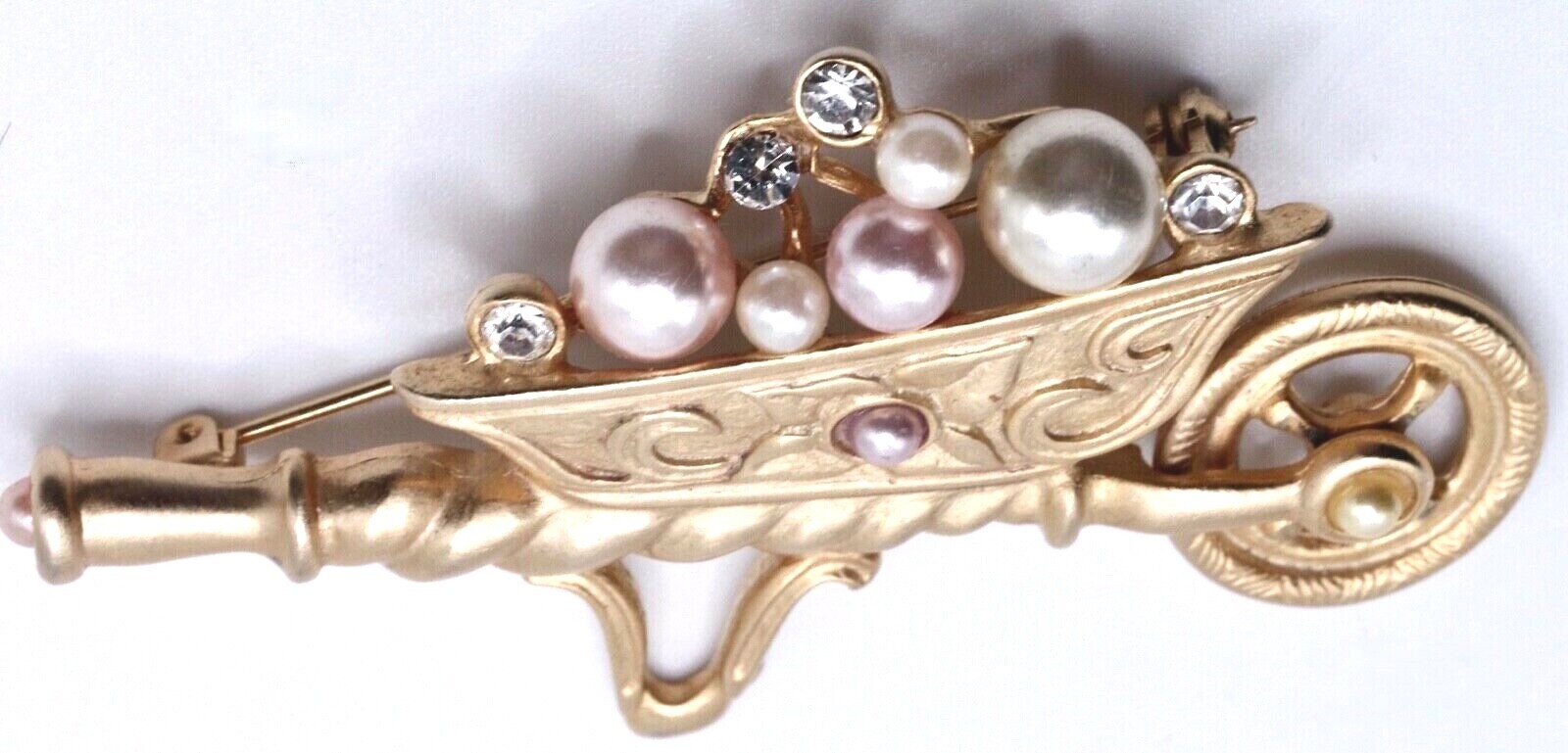 1928 Jewelry Vintage Style Wheelbarrow Brooch Pin Faux Pearl Pink White Crystal