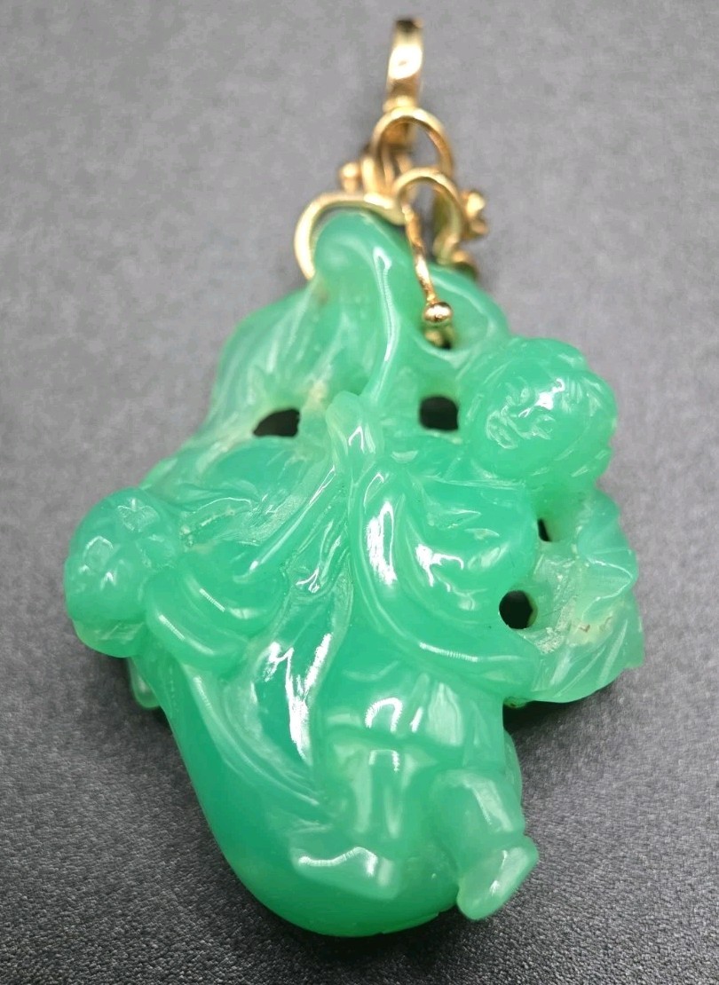 ​Vtg 14k Gold Carved Jade Pendant Scholar Child Scroll Basket Fine Estate 15g