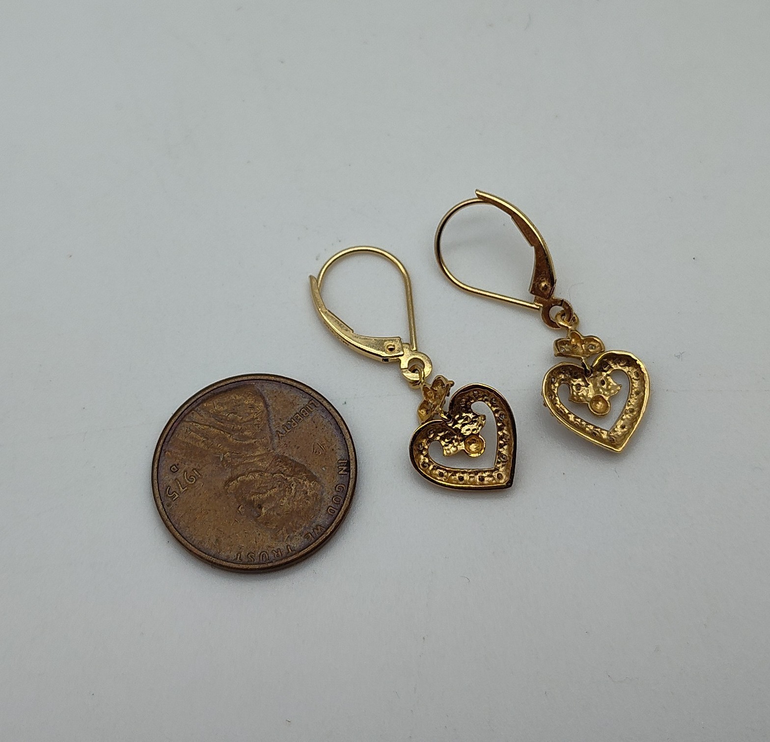 Vintage Heart Clear Stone 14k Solid Yellow Gold Post Earrings Dangle Drop