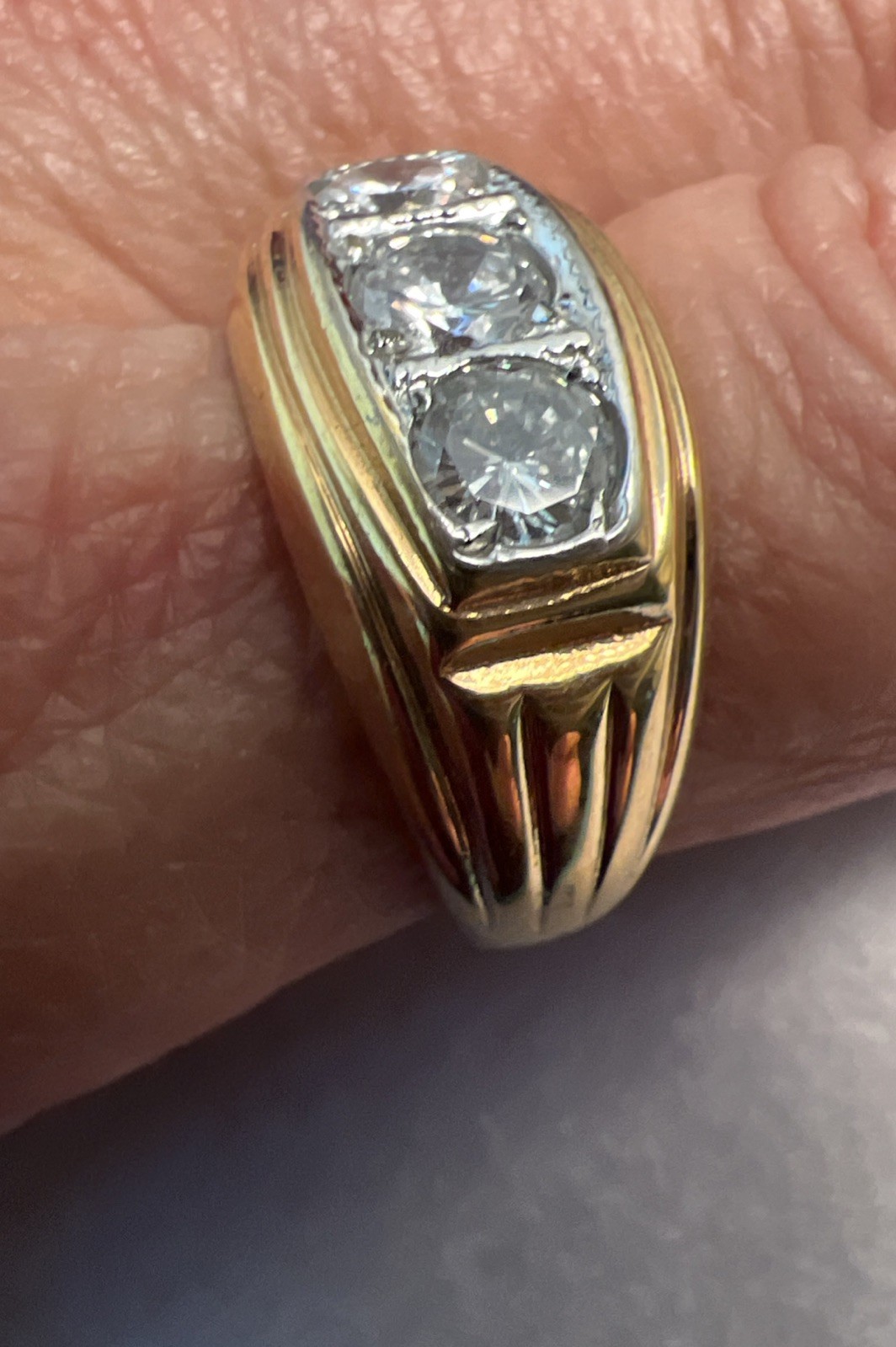 Vintage Uncas 14K Gold Plated 3 Stone Ring Size 8 Gorgeous Art Deco Style